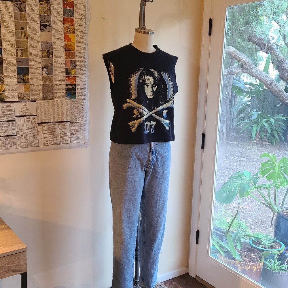 Vintage Alice Cooper Crop Muscle Tee - Picture 2 of 8